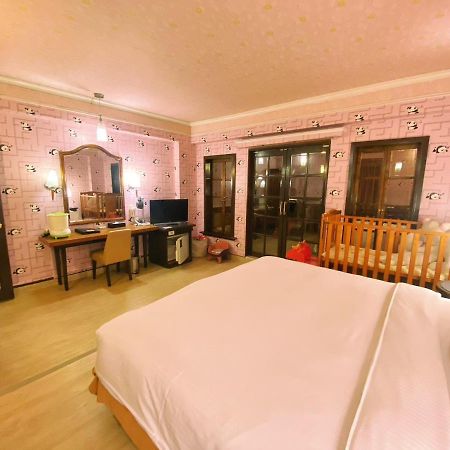 種子商旅 Hotel Kaohsiung Bagian luar foto