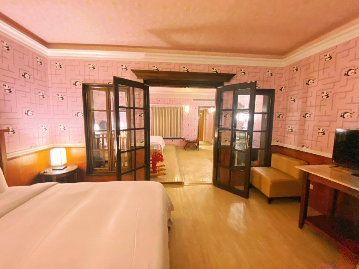 種子商旅 Hotel Kaohsiung Bagian luar foto